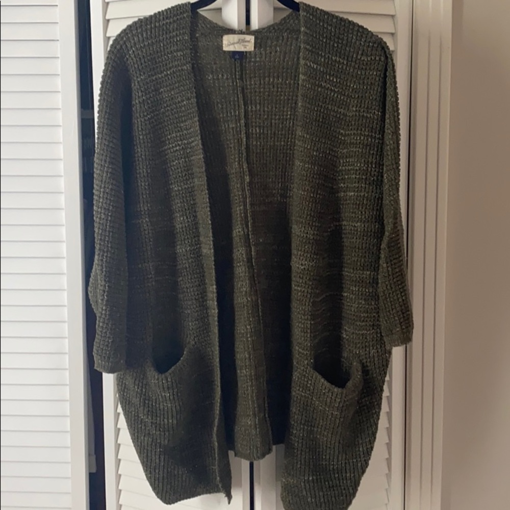 Universal Thread chunky cardigan w/pockets. Sz S